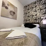 Long En-suite Pensionat 3*