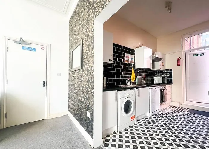 Long En-suite 招待所 3*